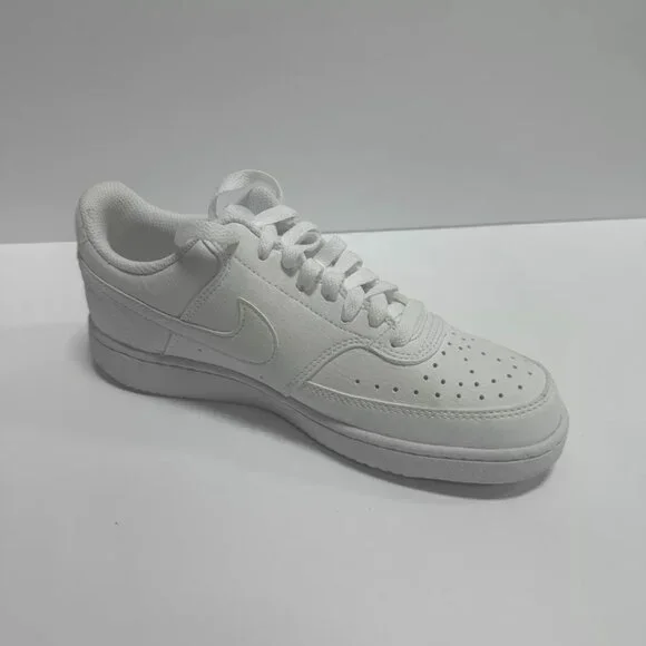 Nike Women’s Court Vision Lo Sneaker White Size 7 M - Picture 2 of 6